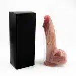 Innovativer S-Size Dildo mit Eingebautem Sprühmechanismus