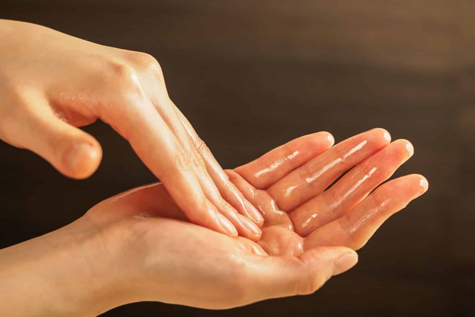 Massageöl im Intimbereich